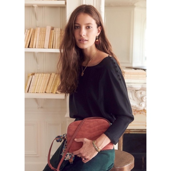 Sezane Emy 100% silk blouse - Picture 4 of 9